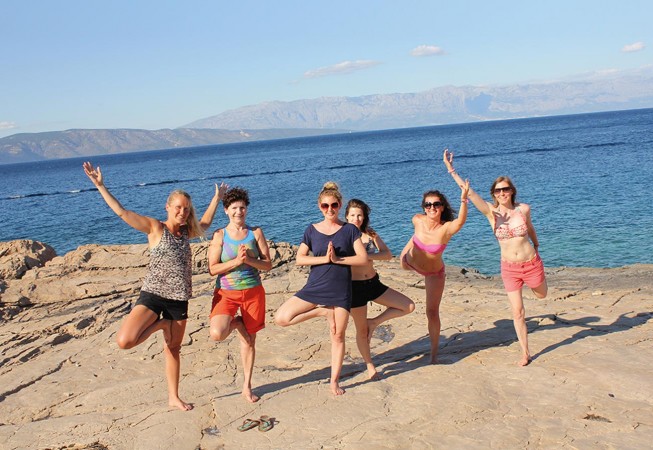 Yoga Urlaube in Kroatien: Meditation am Strand